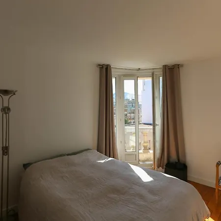 Daire Nice 52 M For 2 With Balcony Near The Bastille *
